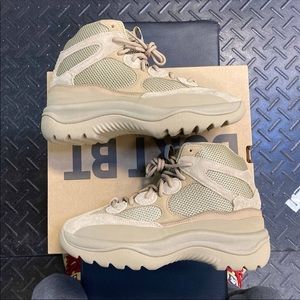 Yeezy desert boot “Rock”